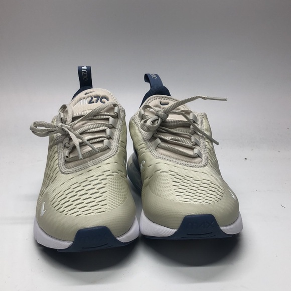 Women’s Nike AirMax 270 Blue/White FQ8783-072 USED Size 8 - Picture 3 of 10